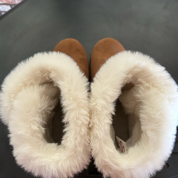 Tan Suede Boots with Faux Fur Trim SO brand. 
Worn once. - Picture 4 of 5